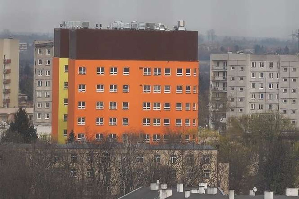Nowe płace w Centrum Onkologii Ziemi Lubelskiej. 3 tys. zł dla pielęgniarki Nowe płace w Centrum Onkologii Ziemi Lubelskiej. 3 tys. zł dla pielęgniarki