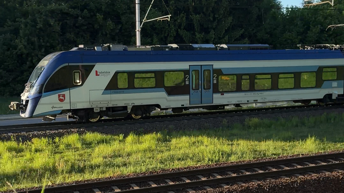 Nowe pociągi coraz bliżej? Będzie drogo, ale w Urzędzie Marszałkowskim chcą podpisać umowę Nowe pociągi coraz bliżej? Będzie drogo, ale w Urzędzie Marszałkowskim chcą podpisać umowę