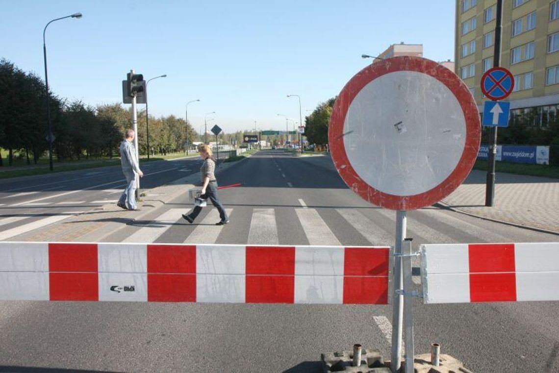 Nowe problemy na Nowym Świecie. Będą utrudnienia Nowe problemy na Nowym Świecie. Będą utrudnienia