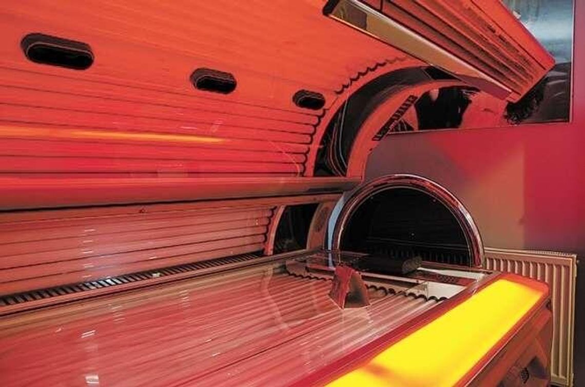 Nowe przepisy: Solarium tylko dla pełnoletnich. Zakaz reklamy