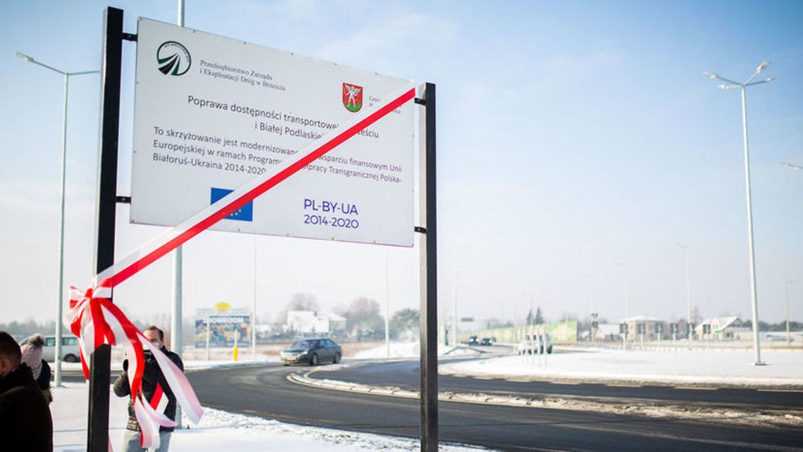 Nowe ronda w Białej Podlaskiej już z nazwami. Prawa Kobiet przegrały z Unią Europejską Nowe ronda w Białej Podlaskiej już z nazwami. Prawa Kobiet przegrały z Unią Europejską