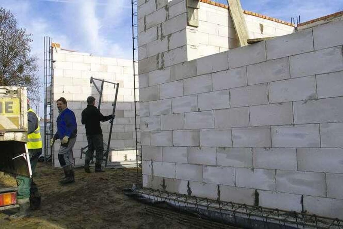 Nowe szatnie dla "Chełmianki" Nowe szatnie dla "Chełmianki"