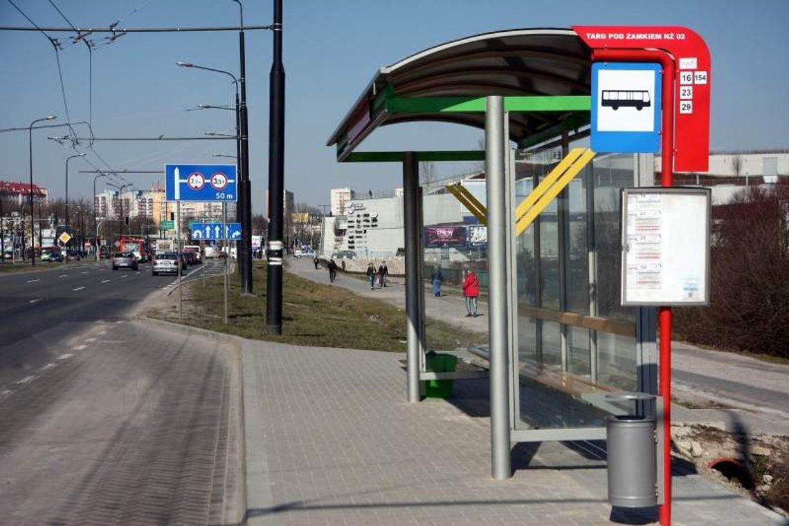 Nowe wiaty na przystankach w centrum Lublina Nowe wiaty na przystankach w centrum Lublina