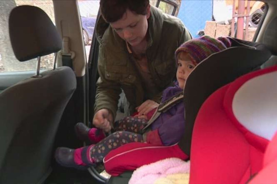 Nowe zasady przewożenia dzieci w fotelikach. Co się zmieniło?