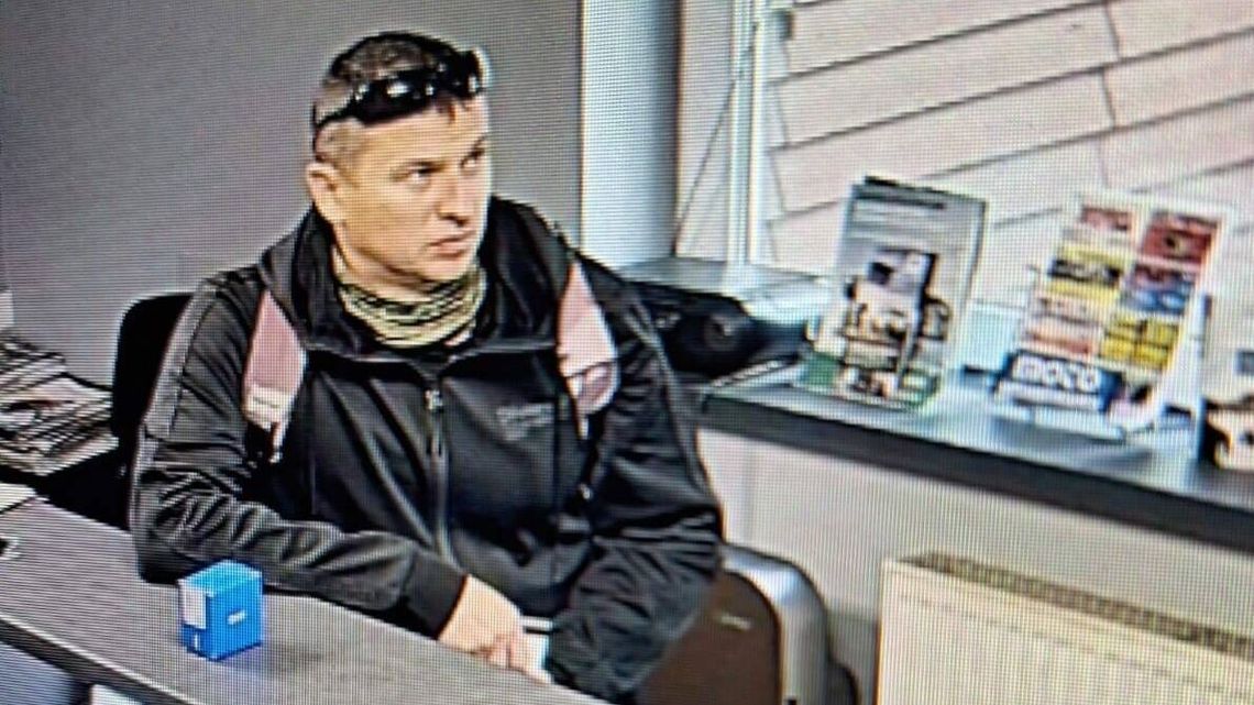 Nowe zdjęcia i nagranie poszukiwanego listem gończym Grzegorza Borysa Nowe zdjęcia i nagranie poszukiwanego listem gończym Grzegorza Borysa