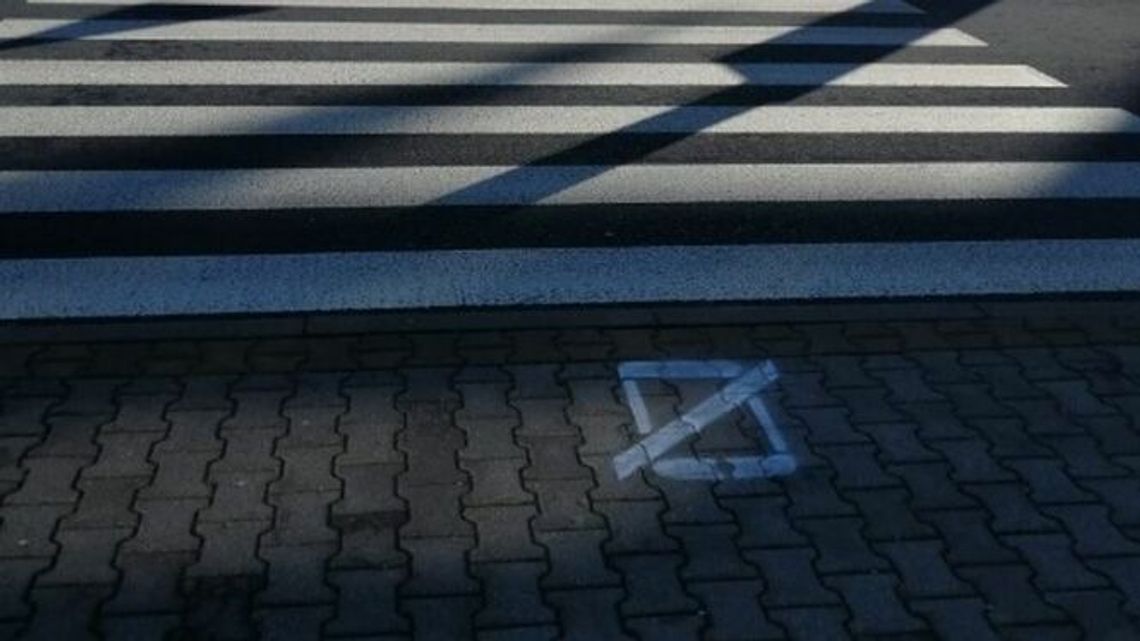 Nowe znaki na chodnikach w Lublinie