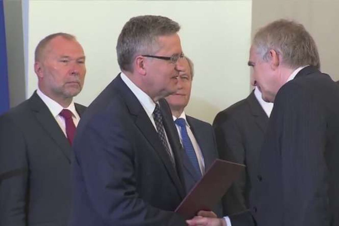 Nowi ministrowie zaprzysiężeni. "Łatwo nie będzie" Nowi ministrowie zaprzysiężeni. "Łatwo nie będzie"