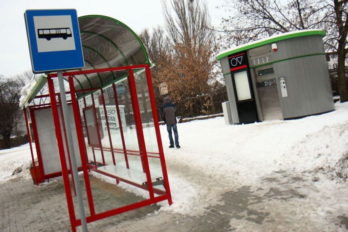 Nowoczesne toalety wciąż zamknięte Nowoczesne toalety wciąż zamknięte