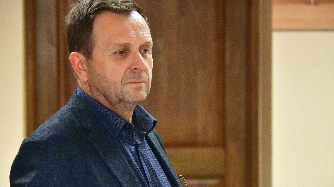 Nowy dyrektor od powiatowych dróg. Poprzedniczka przeszła na emeryturę Nowy dyrektor od powiatowych dróg. Poprzedniczka przeszła na emeryturę