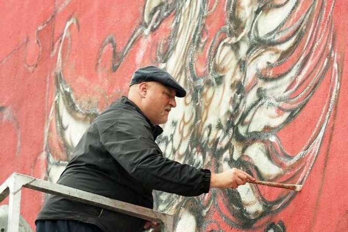 Nowy mural w Lublinie prawie gotowy. Unia sztuki z dzielnicą Tatary Nowy mural w Lublinie prawie gotowy. Unia sztuki z dzielnicą Tatary