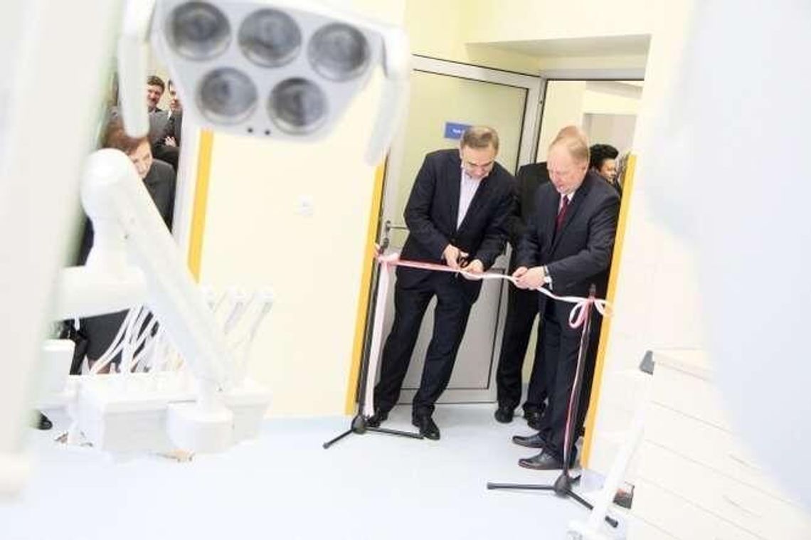 Nowy ośrodek stomatologiczny w Lublinie. Borowanie w pełnym znieczuleniu Nowy ośrodek stomatologiczny w Lublinie. Borowanie w pełnym znieczuleniu