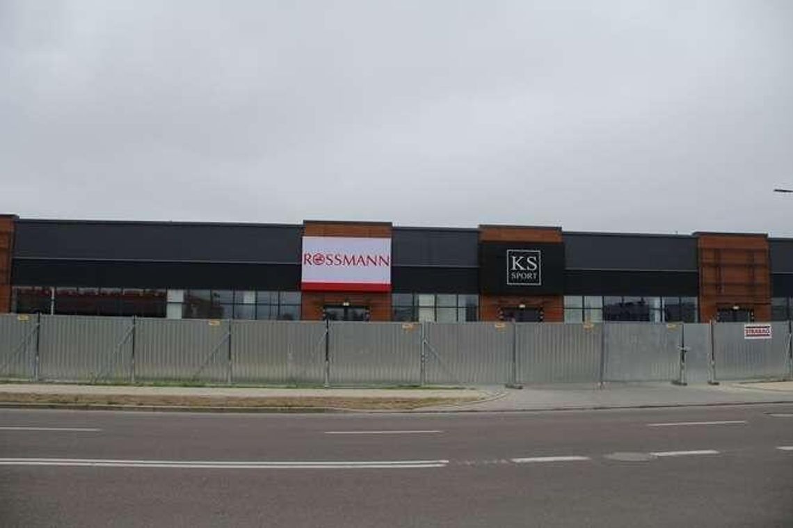 Nowy pasaż handlowy i promocje na otwarcie