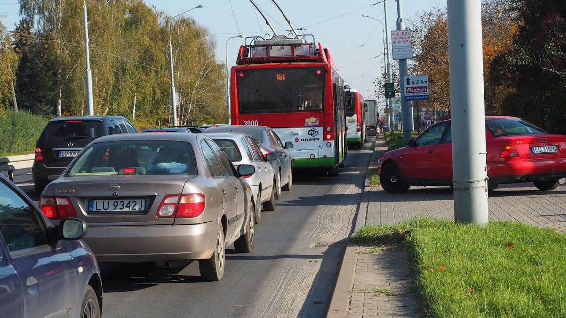 Nowy podatek paliwowy przyjęty przez Sejm. Co to oznacza dla kierowców?