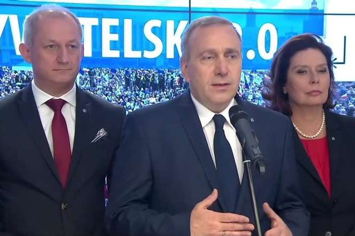 Nowy program partii i gabinet cieni. PO przedstawia plan politycznej ofensywy