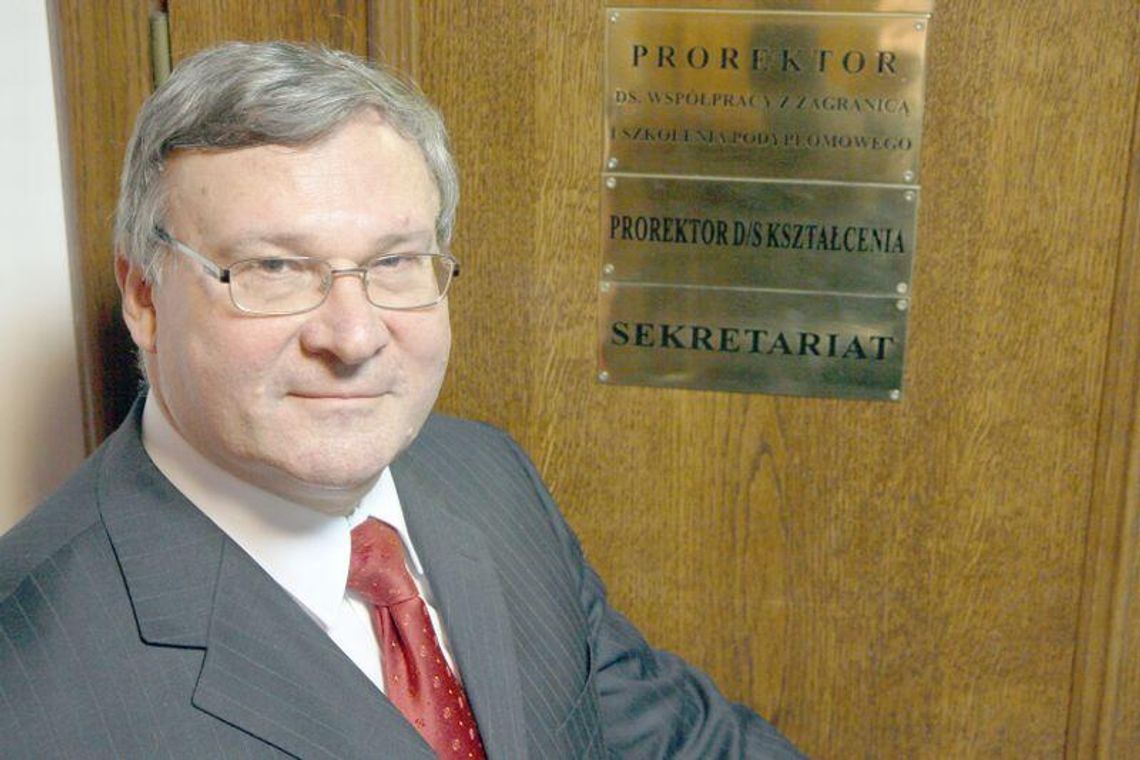 Nowy rektor: Lekarz pokieruje Uniwersytetem Medycznym Nowy rektor: Lekarz pokieruje Uniwersytetem Medycznym