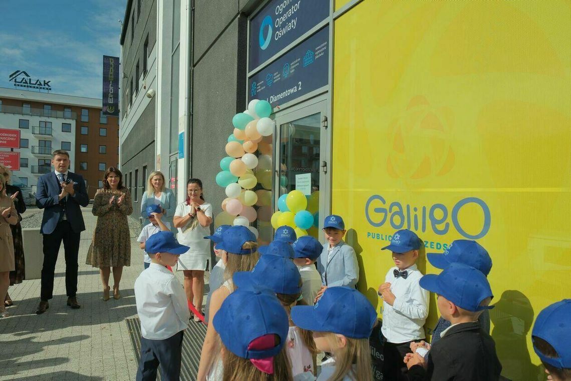 Nowy rok szkolny w nowej szkole. Na razie uczą się tu tylko pierwszaki