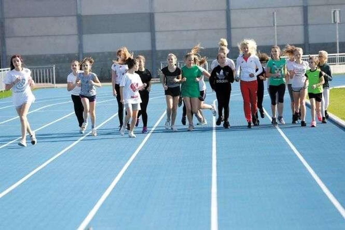 Nowy stadion lekkoatletyczny także dla mieszkańców? Jest harmonogram. "To kpina" Nowy stadion lekkoatletyczny także dla mieszkańców? Jest harmonogram. "To kpina"