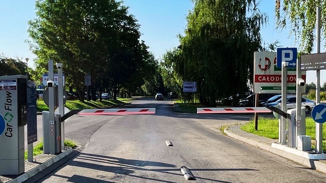 Nowy system parkingowy przy szpitalu. Wyjazd pójdzie sprawniej