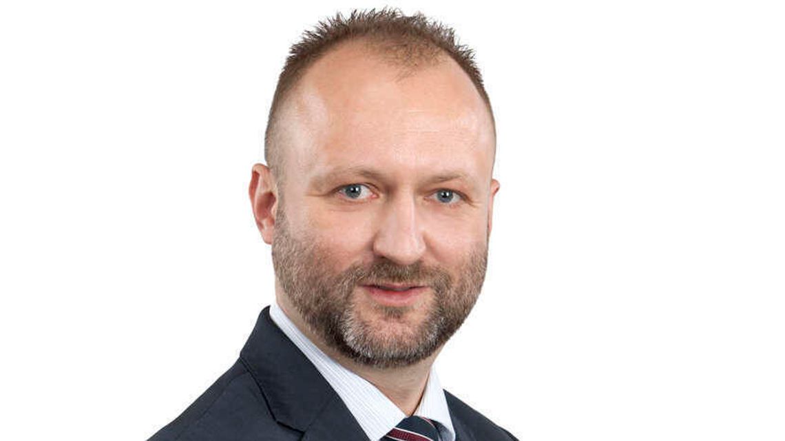 Nowy szef fabryki cukierków Pszczółka