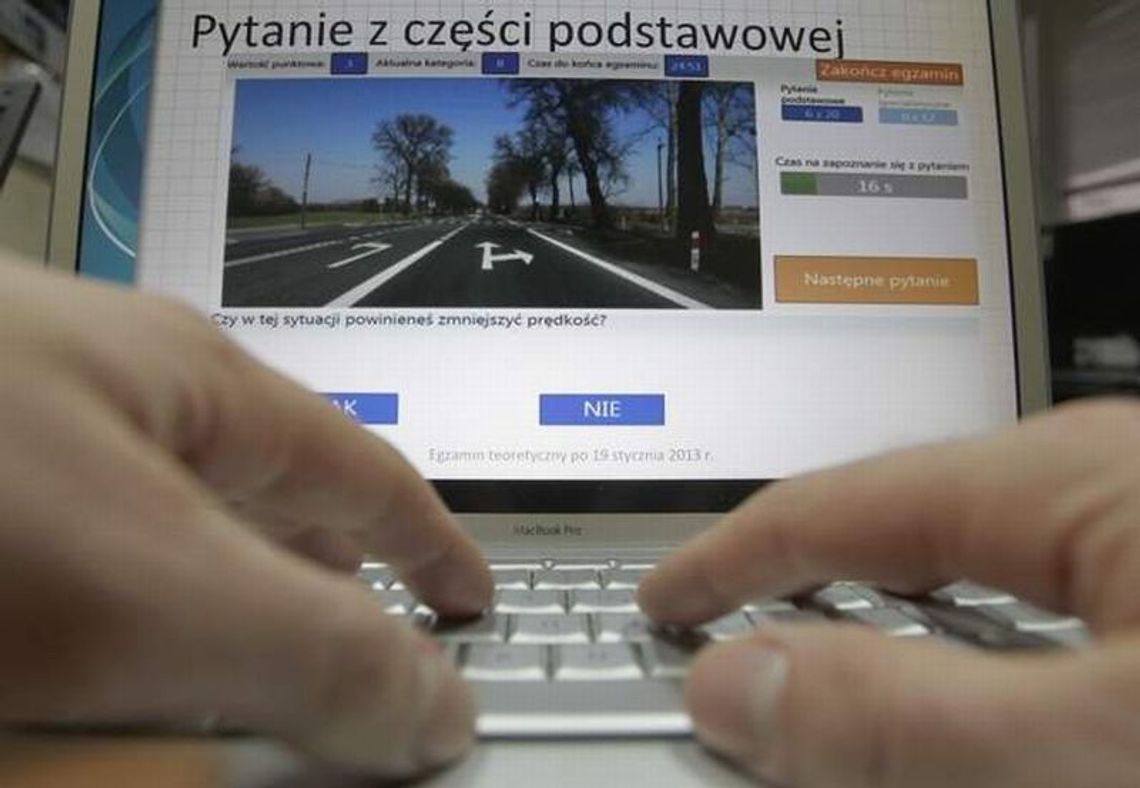 Nowy test na prawo jazdy gromi w Białej Podlaskiej