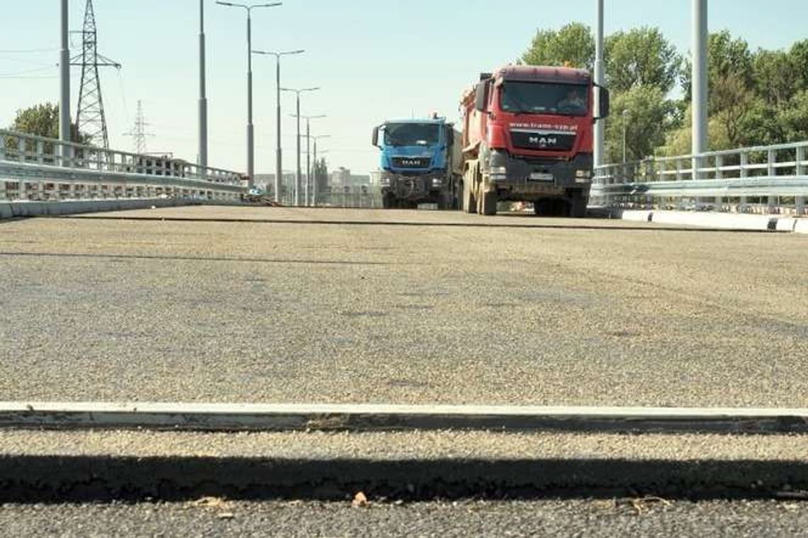 Nowym wiaduktem pojedziemy już w przyszłym tygodniu. Jak zmieni się organizacja ruchu?