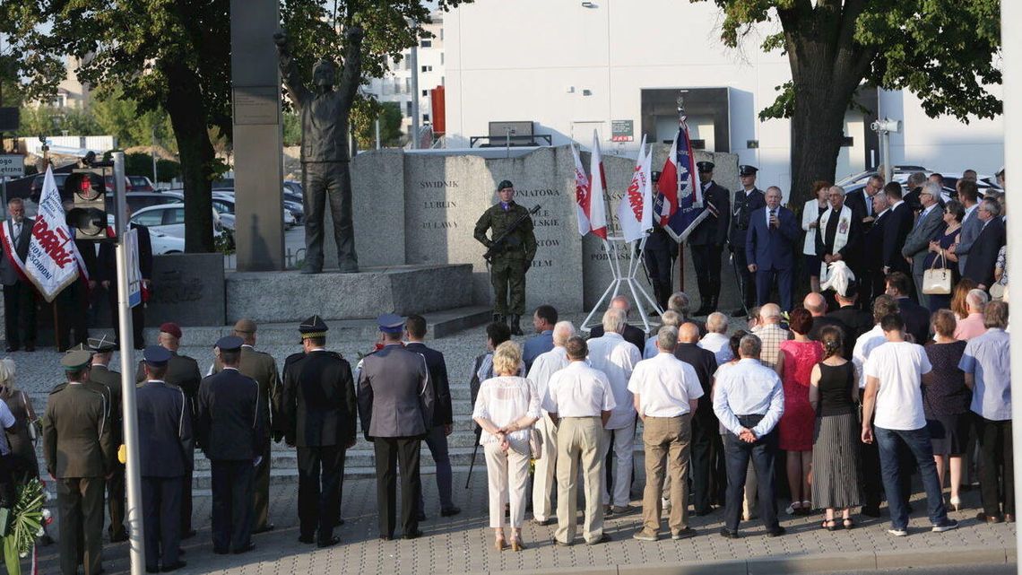 Obchody Dnia Solidarności i Wolności w Lublinie. "Nie odstąpimy od Krzyża i od walki o godność"