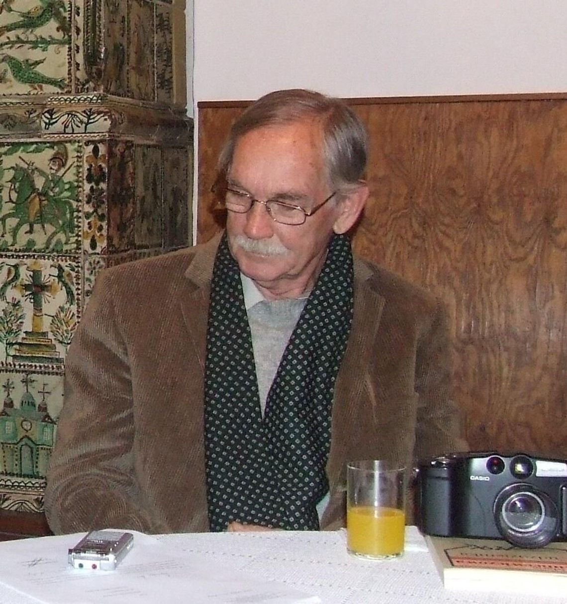 Obejrzyj wystawę i pomóż. Fotografie Stefana Kurzawińskiego