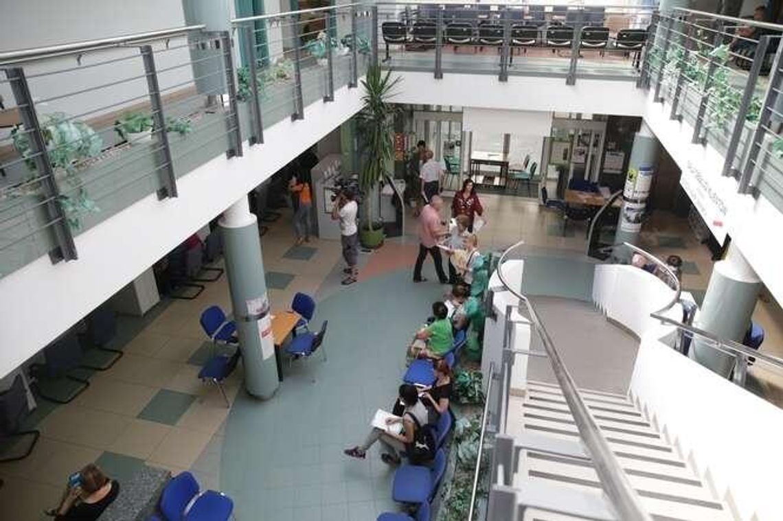 Obniżenie wieku emerytalnego. W Lublinie nie było szturmu na ZUS (zdjęcia) Obniżenie wieku emerytalnego. W Lublinie nie było szturmu na ZUS (zdjęcia)