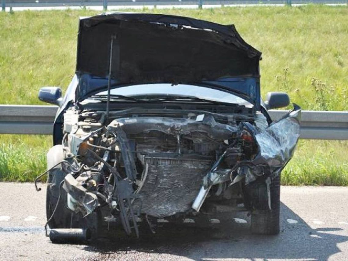 Obwodnica Piask: Pijana kobieta rozbiła citroena