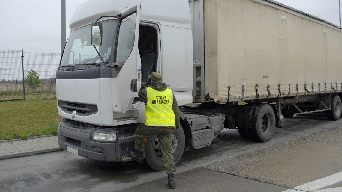 Obywatel Ukrainy na "podwójny gazie". Chciał przekroczyć polską granicę