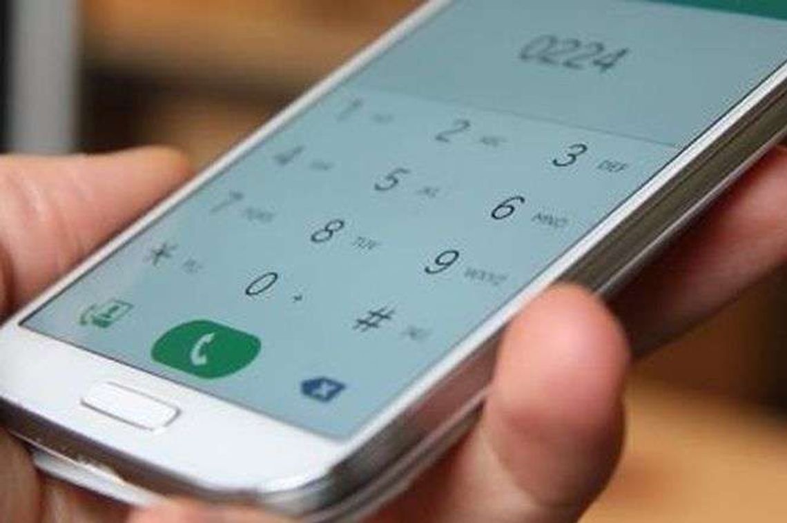 Ochronią przed drogimi sms-ami. Sejm uchwalił nowe przepisy