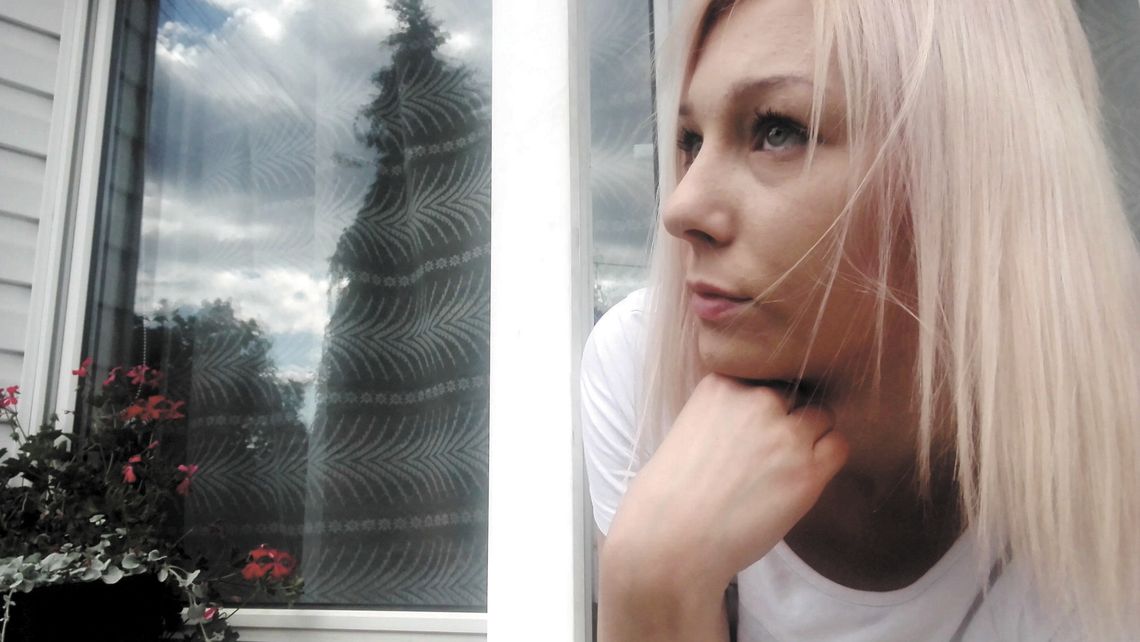 Od 50 dni nie wyszła z domu, miała już 10 testów na koronawirusa. Wszystko przez "nierozstrzygające" wyniki Od 50 dni nie wyszła z domu, miała już 10 testów na koronawirusa. Wszystko przez "nierozstrzygające" wyniki