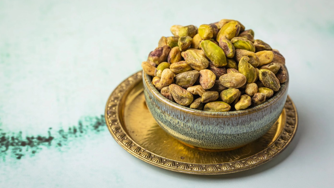 Od drzewa do tortu - podróż pistacji w świecie cukiernictwa