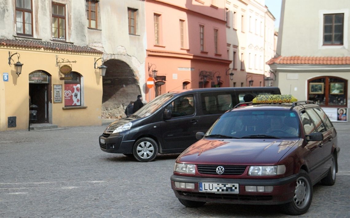 Od dziś trudniej wjechać taksówką na Stare Miasto