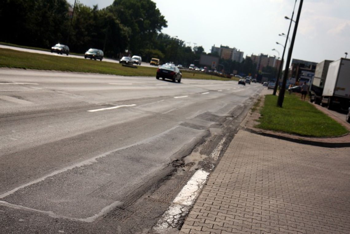 Od jutra rusza kolejny etap remontu al. Solidarności. Będą utrudnienia Od jutra rusza kolejny etap remontu al. Solidarności. Będą utrudnienia