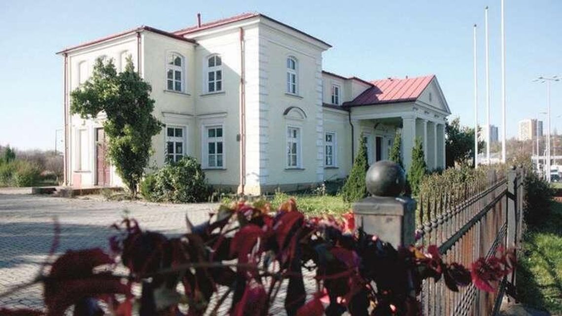 Od lat nikt nie chce kupić Dworku Grafa. Jaki będzie jego dalszy los? Od lat nikt nie chce kupić Dworku Grafa. Jaki będzie jego dalszy los?