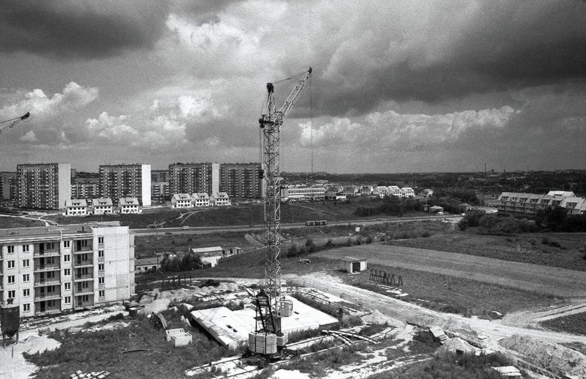 Od profesorów do lumpów. Skarpa pełna skrajności