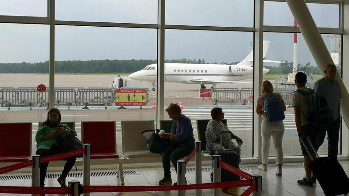 Od soboty wracają loty nad polskie morze Od soboty wracają loty nad polskie morze