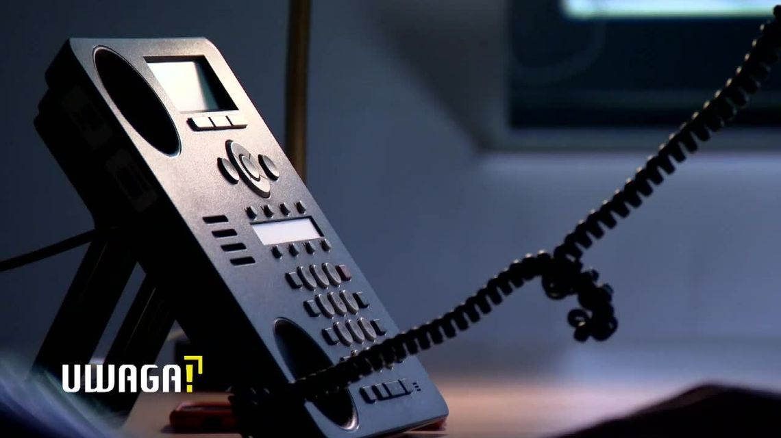 Odbierają tysiące telefonów ws. szczepień. "Ludzie pytają, czy w szczepionkach są chipy"