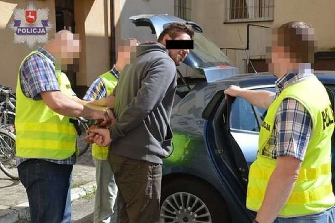 Oddawali zatrzymane prawo jazdy za pieniądze. Policja rozbiła grupę w Biłgoraju