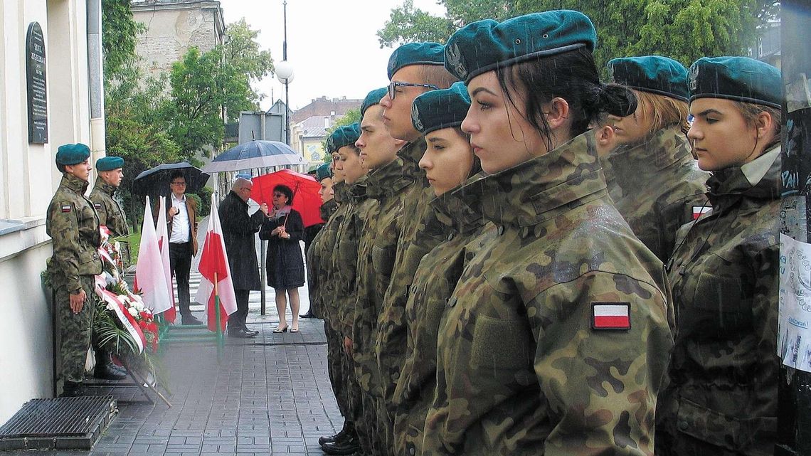 Odebrał sobie życie na znak protestu. Uczcili 75. rocznicę śmierci Szmula Zygielbojma