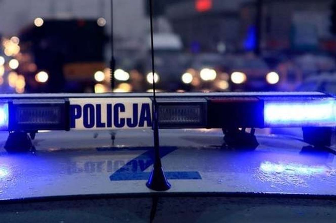 Odepchnął wózek inwalidzki, w ten sposób uratował kobietę. Sam został potrącony
