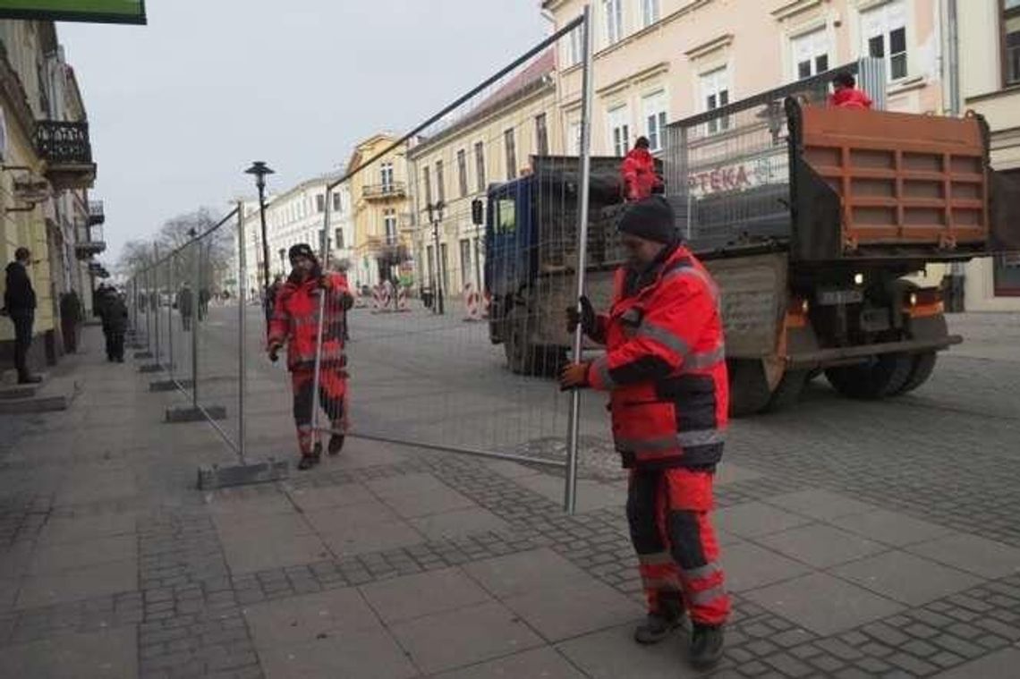 Odgrodzili część deptaka w Lublinie. Wkrótce duża zmiana [zdjęcia]
