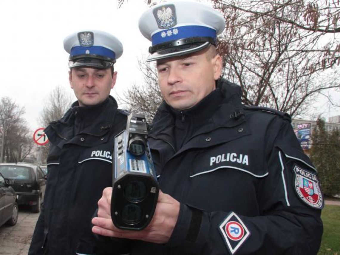 Odkładają podwyżkę mandatów i rewolucję w przepisach drogowych