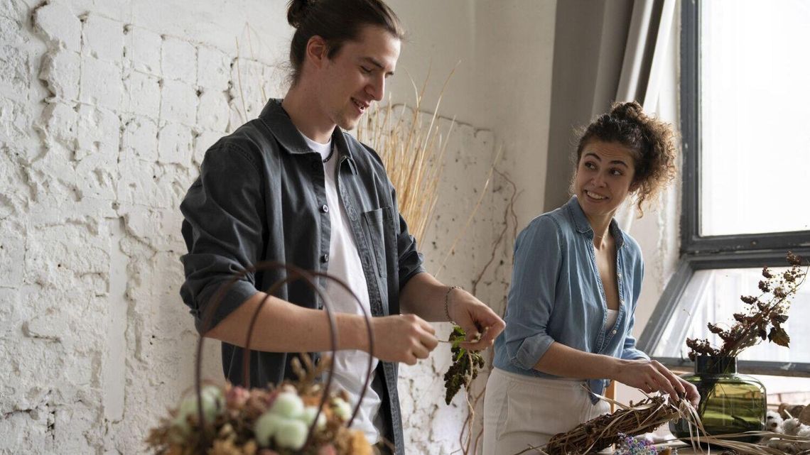 Odkryj magię kwiatów – dlaczego warto wybrać warsztaty florystyczne? Odkryj magię kwiatów – dlaczego warto wybrać warsztaty florystyczne?