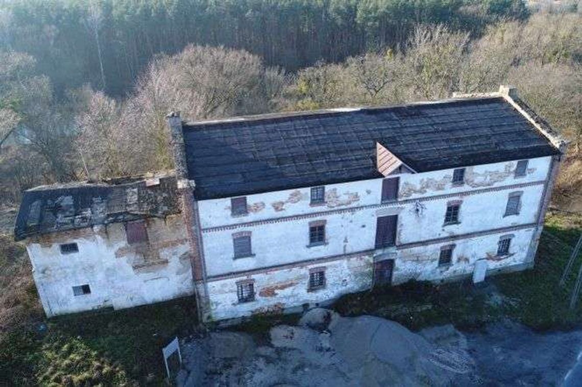 Odnowią zrujnowany spichlerz. Co znajdzie się w środku? Odnowią zrujnowany spichlerz. Co znajdzie się w środku?