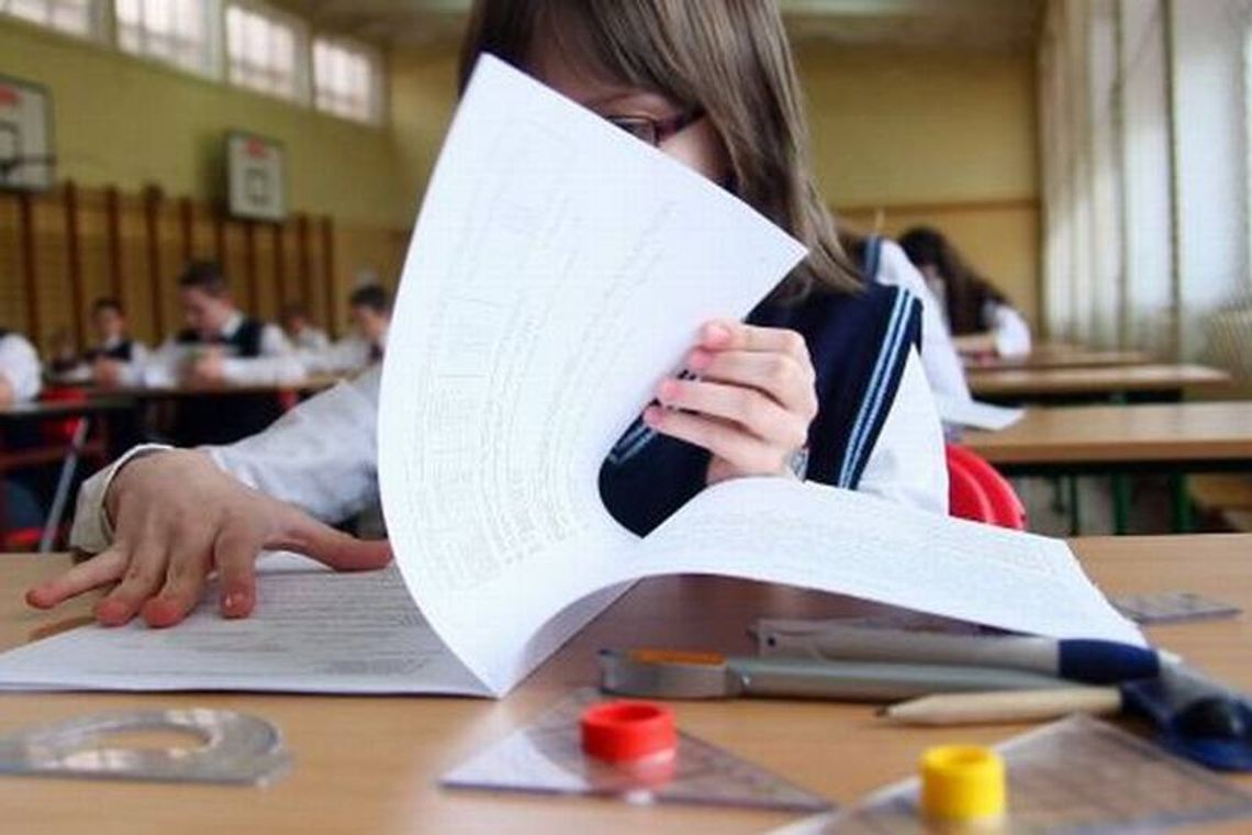 ODPOWIEDZI EGZAMIN GIMNAZJALNY 2012: Zobacz polski, historia, wos