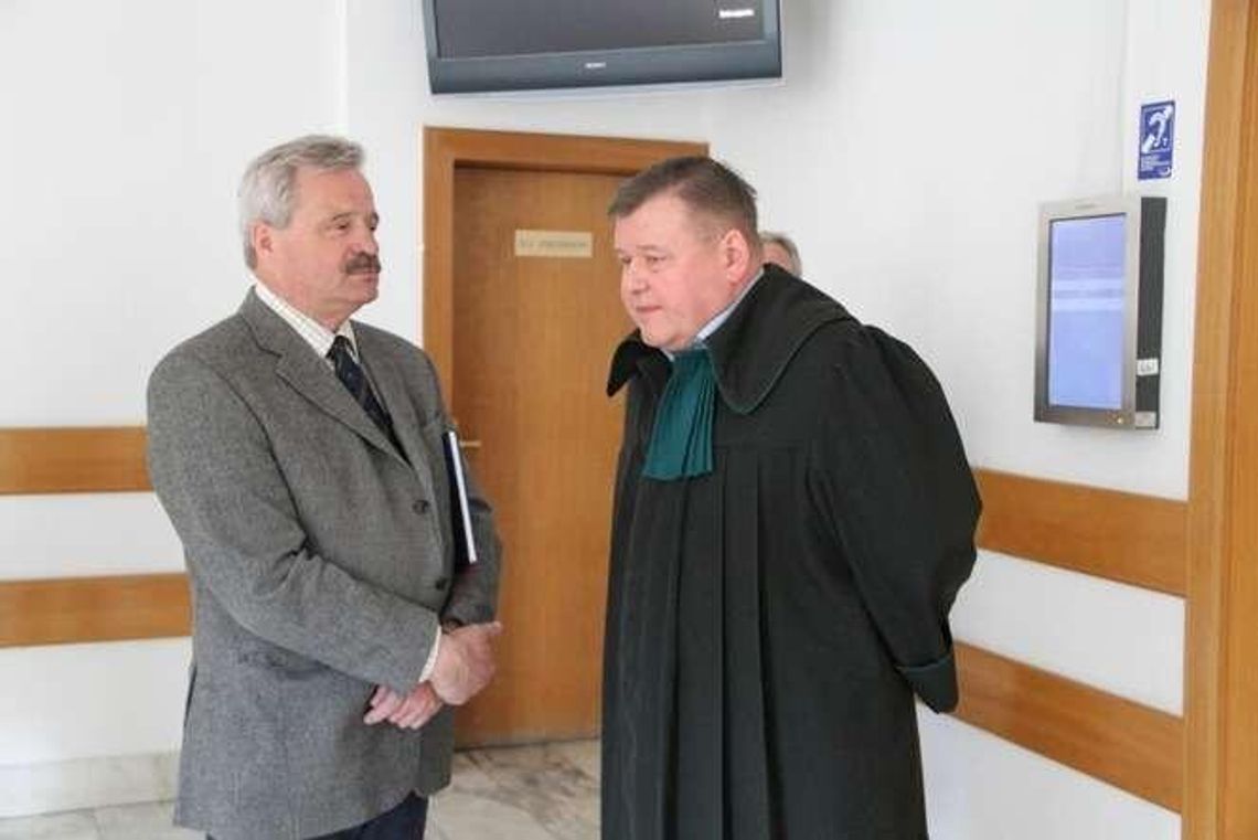 Odroczona rozprawa ws. Marka Treli. Były prezes stadniny w Janowie walczy o przywrócenie do pracy