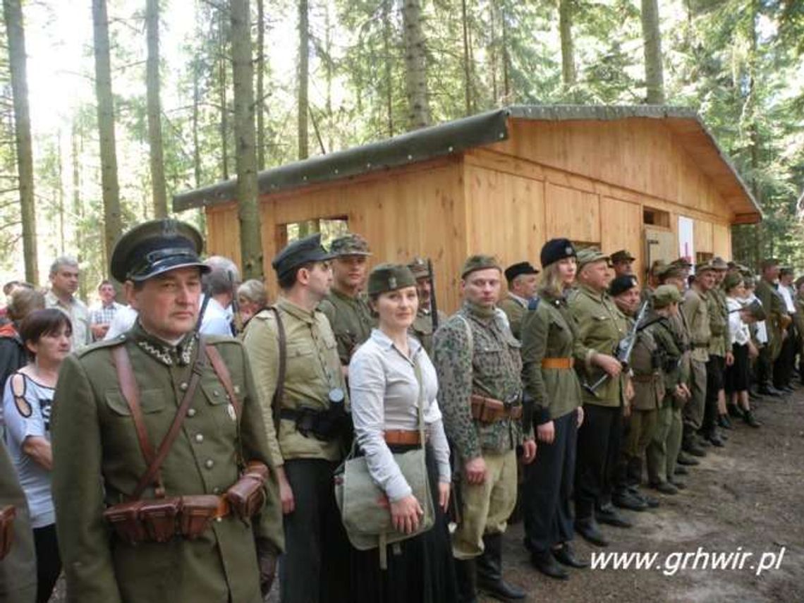 Odtworzyli w puszczy szpital partyzancki z okresu II wojny światowej