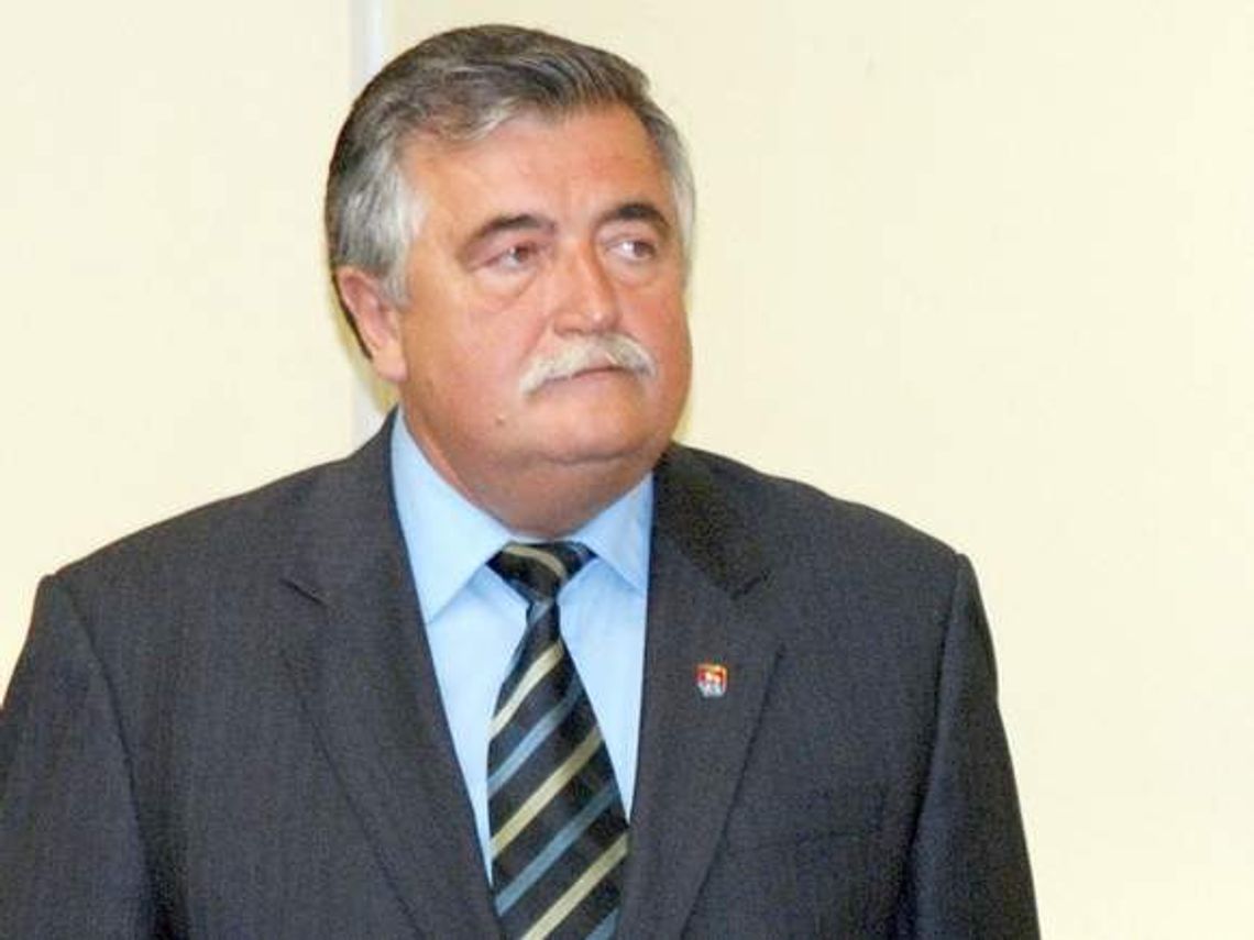 Odwołali przewodniczącego za "bandę tchórzy